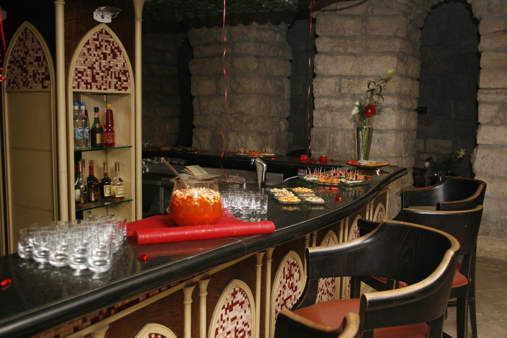 Jacir Palace Hotel Bethlehem Restaurant photo